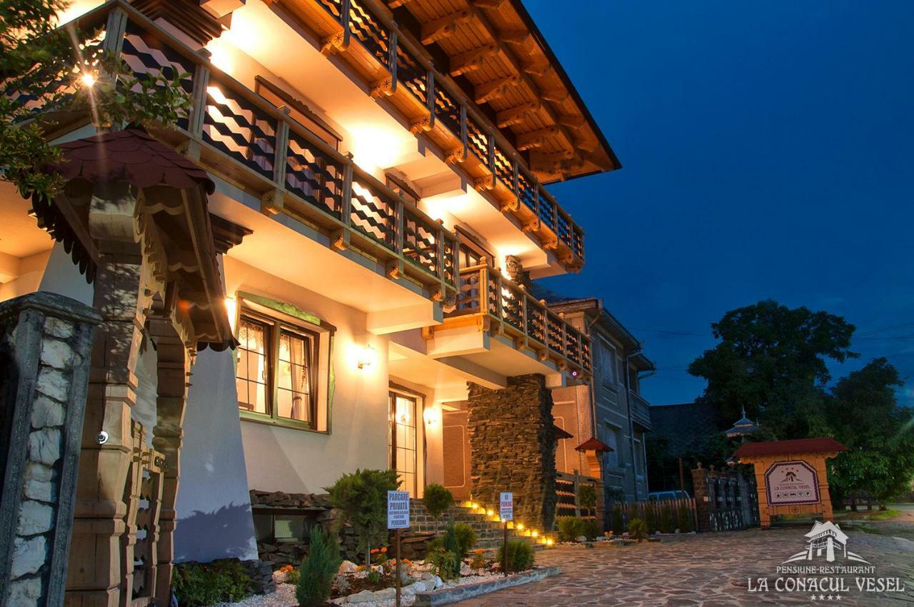 La Conacul Vesel Hotel Săpânța Exterior photo